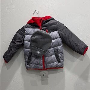 NWT Snozu Gray and Red Puffer Jacket with Hat 3T
